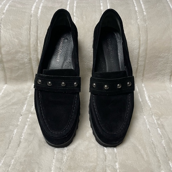 EUC Donald J. Pliner Suede Lug Sole Regina Loafers Black Suede - Picture 1 of 6